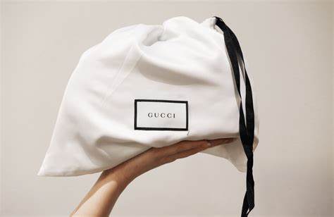 gucci beauty bag real or fake|gucci dust bag authentic.